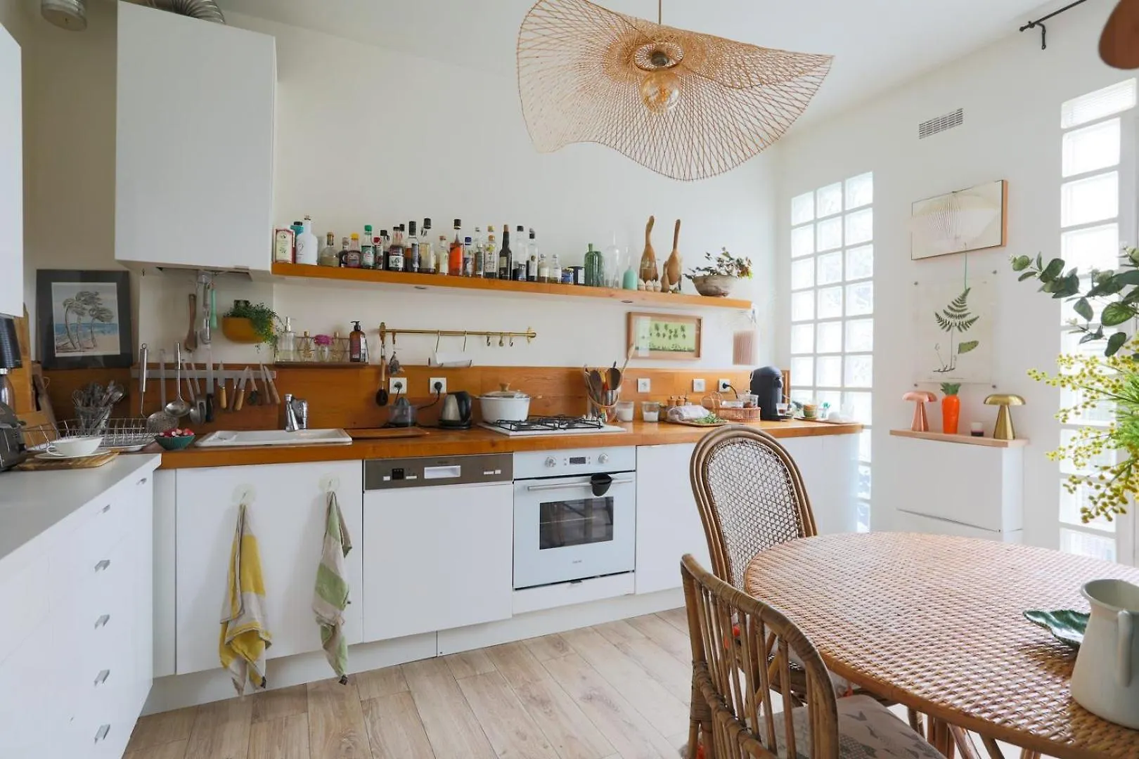 Gasthof The Iris - Cosy Spacious House & Terrace Paris Frankreich