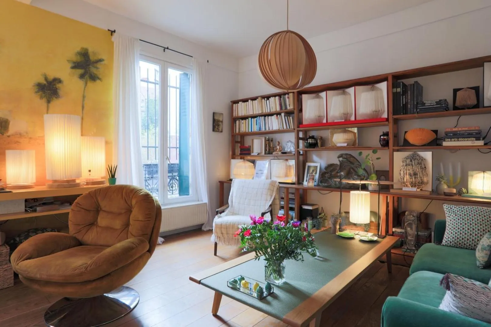 Guest house The Iris - Cosy Spacious House & Terrace Paris